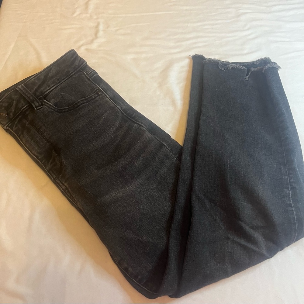 American Eagle Next Level Stretch Black High Rise Jeans Women’s 4‎ Short
